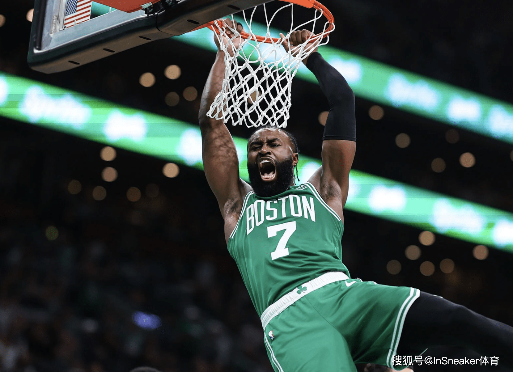 “冠军体育课”首站 郑姝音北京师范一附小开讲.