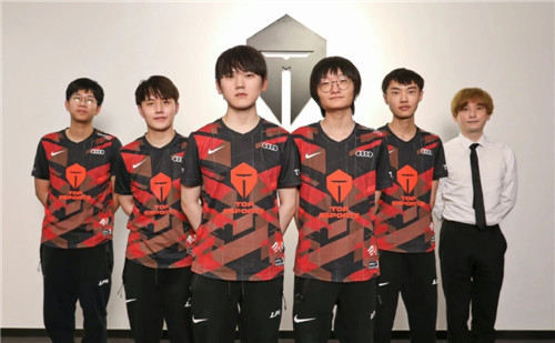 其独特的打 其独特的打